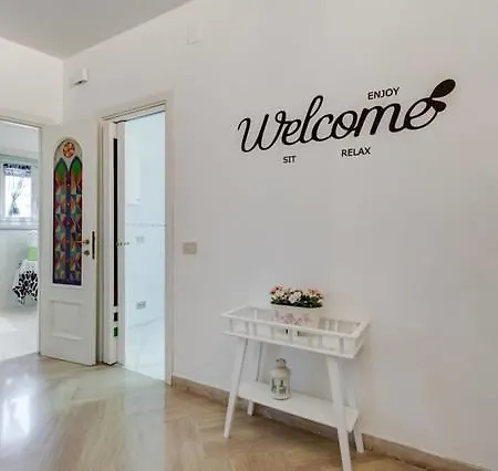Welcome Vatican House Apartament Rzym